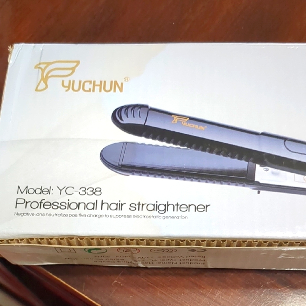 Black Professional Hair Straightener